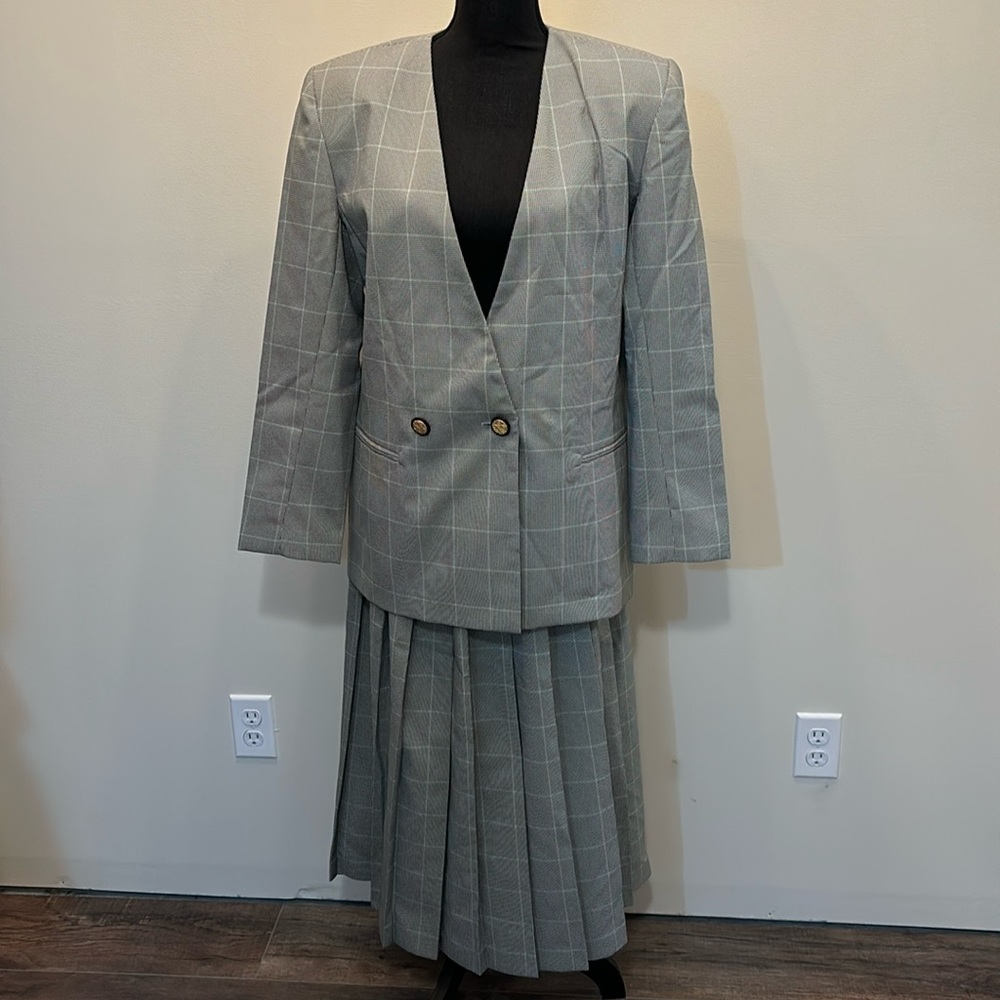 Chad Stevens Pleated Skirt and Blazer Set Made in USA‎